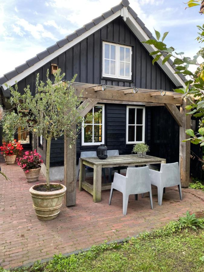 Uniek Houten Huis Nabij Bos En Plassen Hollandsche Rading Esterno foto